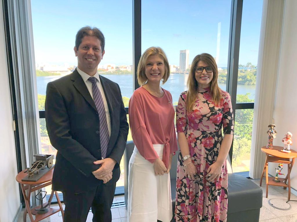 Controladoria busca apoio para implantar acordo de leniência no Estado