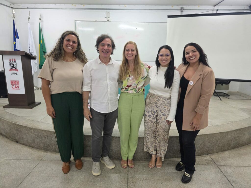 Diretora da Ouvidoria Geral do Estado participa de Evento na UFPE ﻿